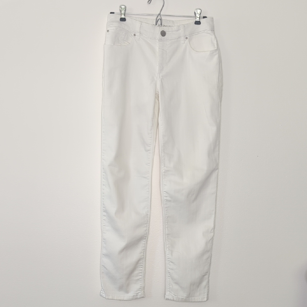 Chico's Platinum White Ankle Jeans Relaxed Mid-Rise Stretch Size 00 XS/2/28